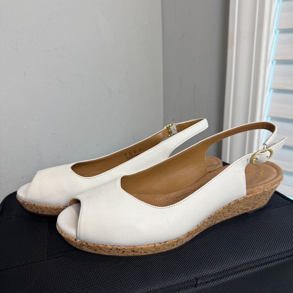Clarks Women's White Cork Wedge Sandals Slingback Open Toe Size 8.5